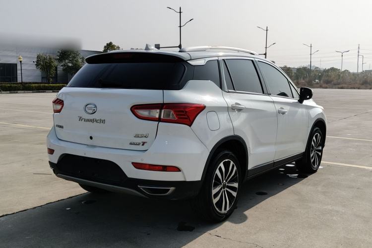 Used GAC Trumpchi GS4 2017 235T Manual Two-Wheel Drive Luxury Edition
