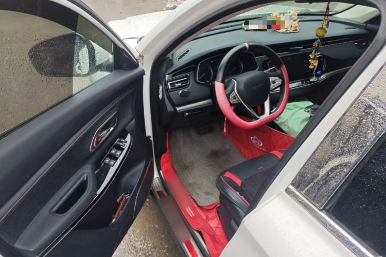 Used CHANGAN OSHAN X7 2020 1.5T Automatic Luxury Version Driver Seat