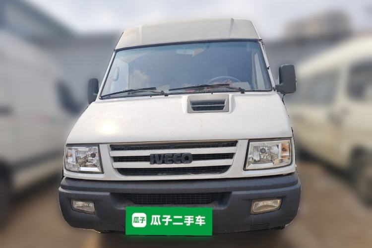 Used Iveco Daily 2014 2.5T-A35 NJ6484ACM47Z4
