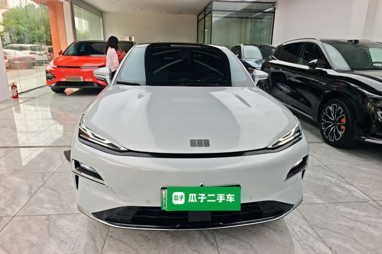 Used Geely Galaxy 8 2025 130km EM-P Exploration Edition Front