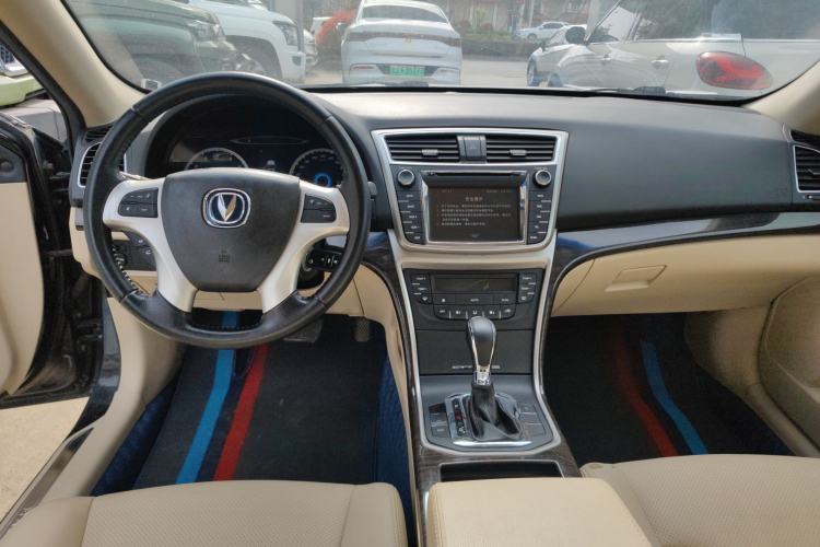 Used CHANGAN Raeton 2014 1.8T Automatic Elite Anniversary Edition China IV Standard
