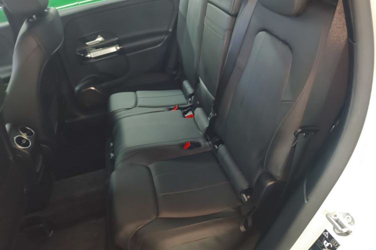 Used Mercedes-Benz GLB 2022 Second Facelift GLB 200 Fashion Edition