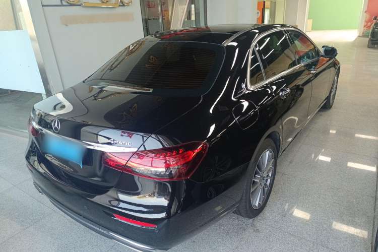 Used Mercedes-Benz E-Class 2022 Facelift E 260 L 4MATIC