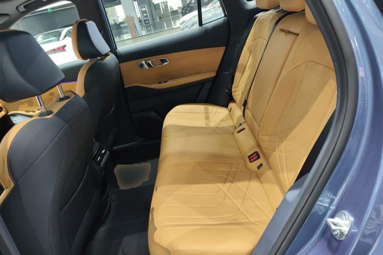 Used Geely Galaxy Xingjian 7 EM-i 2025 120km Flagship Edition Left Rear Seat