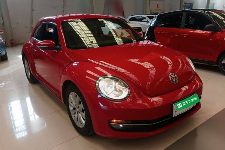 Used Volkswagen Beetle 2015 180TSI model
