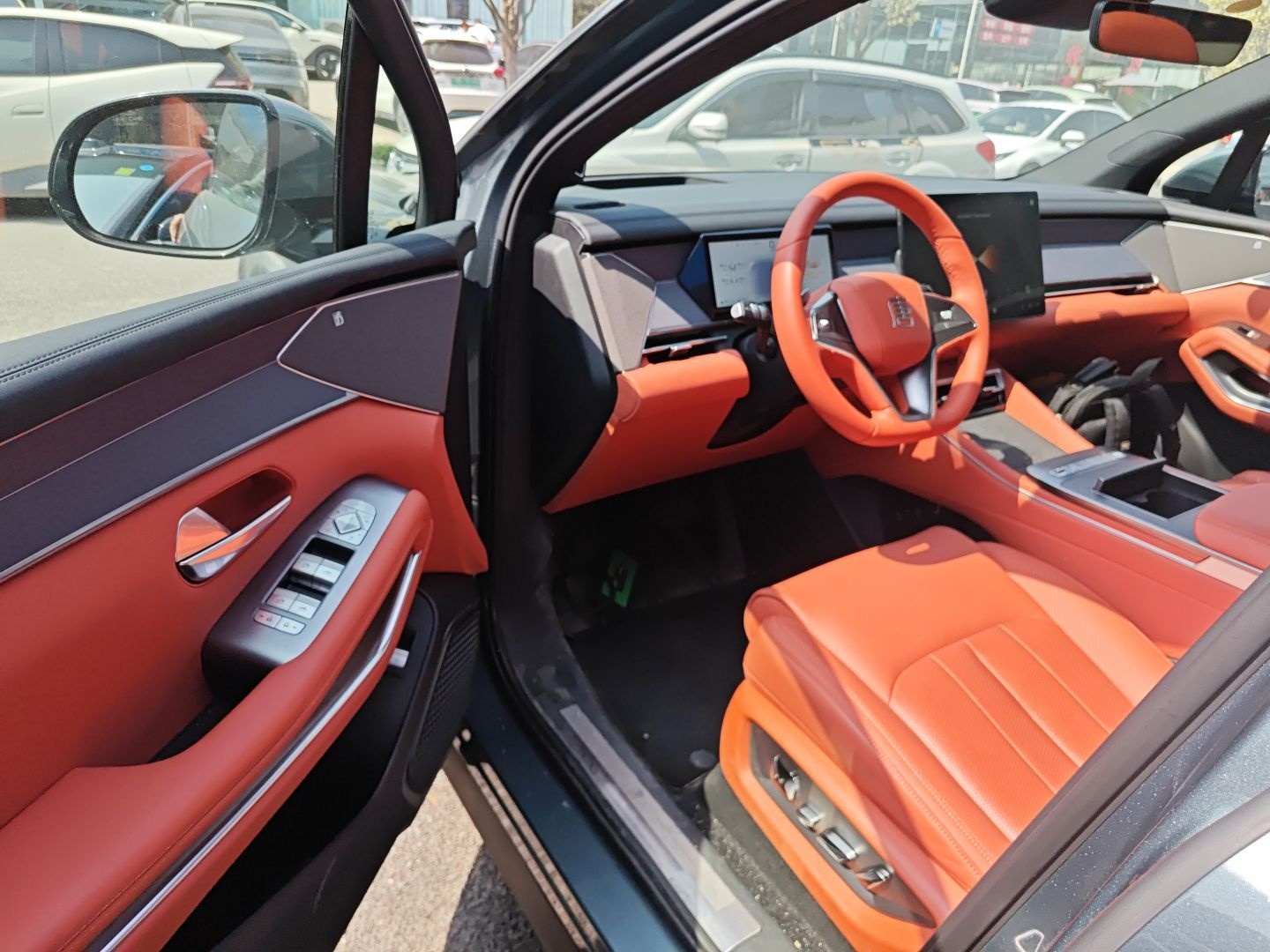 BYD Tang L 2025 DM 175KM Drone Player Edition — снимка 18