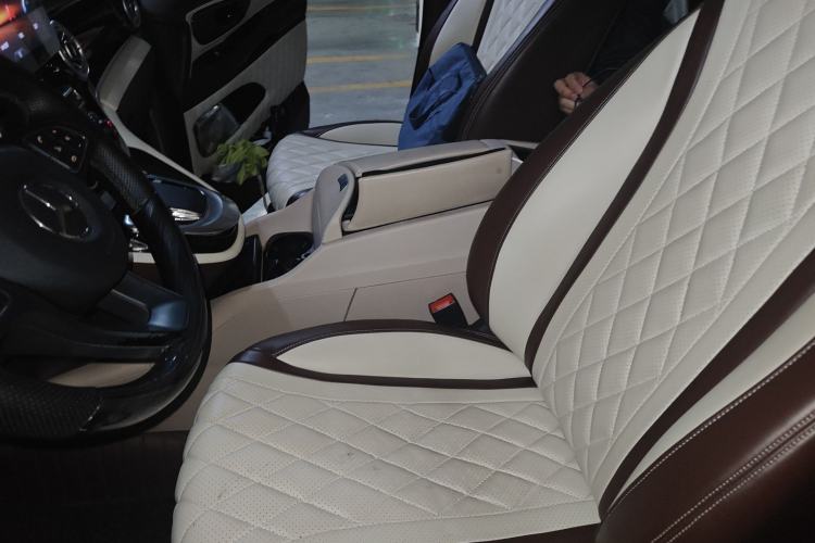 Used Mercedes-Benz Vito 2021 2.0T Elite Version 7 Seats