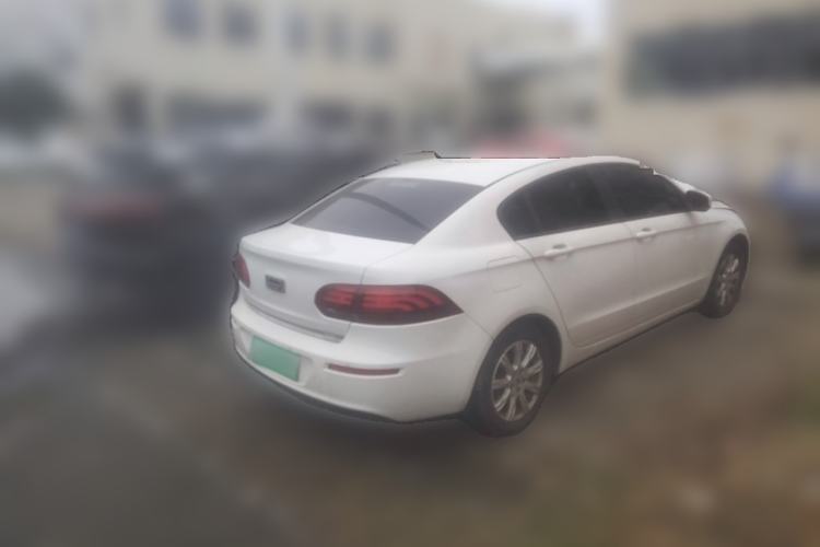 Used Qoros 3 2016 Sedan 1.6L Automatic ZhiXiang Model
