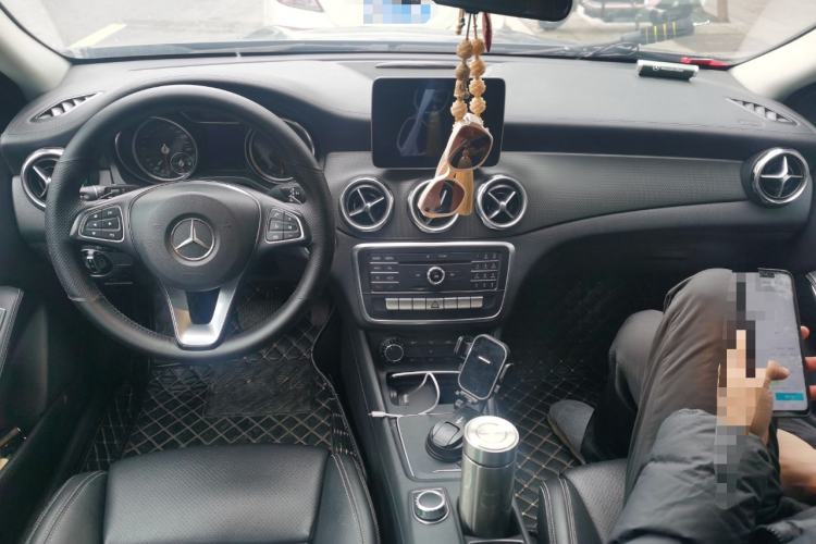 Used Mercedes-Benz GLA 2017 GLA 200 Fashion Model
