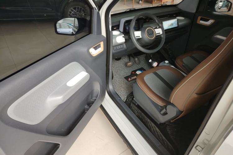 Used Wuling Hongguang MINIEV 2022 GAMEBOY 200km Gaming Edition with Lithium Iron Phosphate Driver Seat