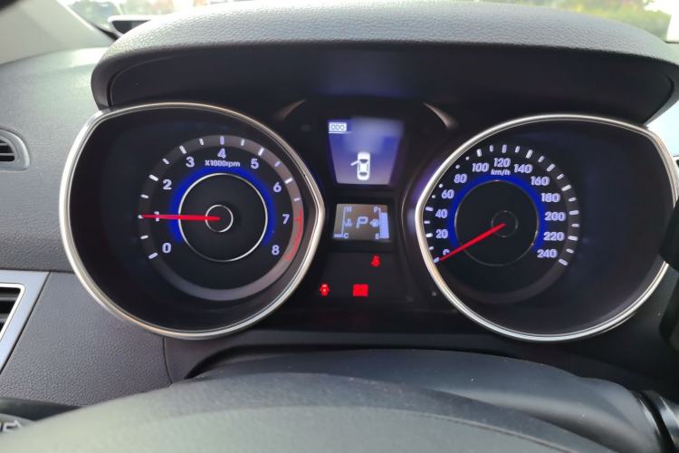 Used Hyundai Elantra (5th Generation / Langdong) 2016 1.6L Automatic Prestige Model