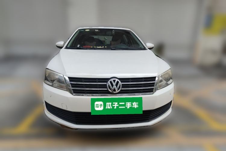 Used Volkswagen Gran Lavida 2013 1.6L Automatic Fashion Model
