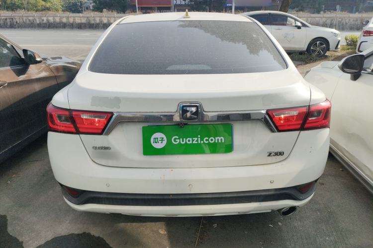 Used Zotye Z300 2016 New Vision 1.5L Manual Entry-Level Model with Sunroof
