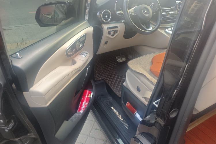 Used Mercedes-Benz V-Class 2018 V 260 Prestige Edition China VI