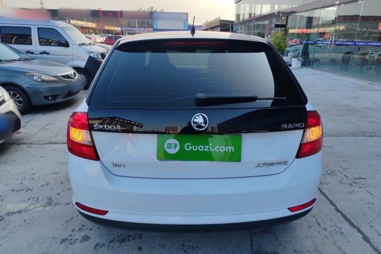 Used Skoda Rapid Spaceback 2016 Revised 1.6L Automatic Chuanxing Version