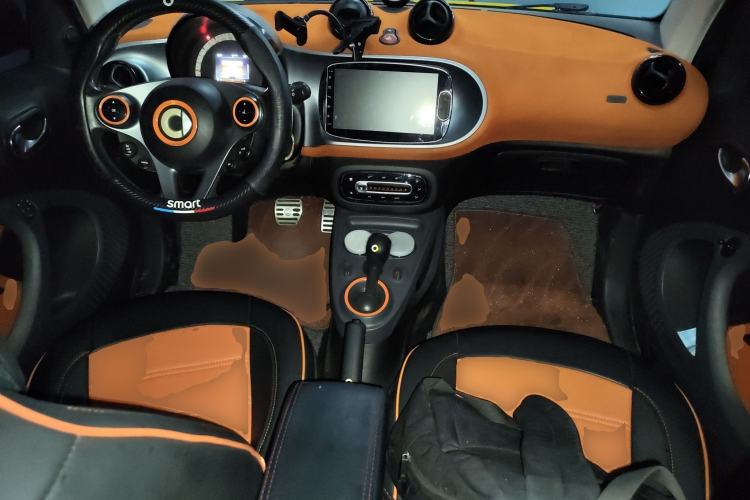 Used smart fortwo 2015 1.0L 52 kW Hardtop Passion Edition
