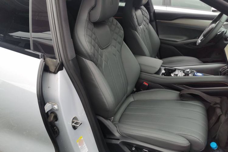 Used BYD Song L EV 2025 Intelligent Driving Version 662 km LiDAR Excellence Edition