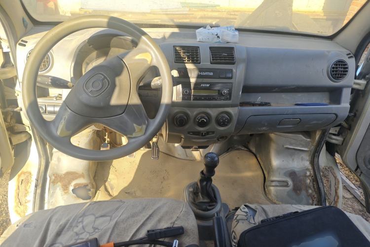 Used Haima Fosida Rongda 2012 1.0L Standard Version LJ465QR1E2 Center Console