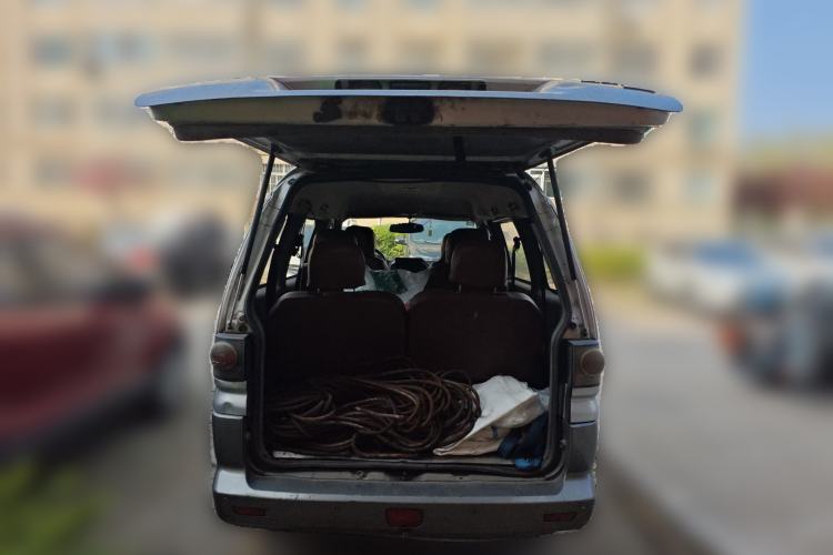 Used FORTHING Lingzhi 2013 M3 1.6L 7-seat Standard Model