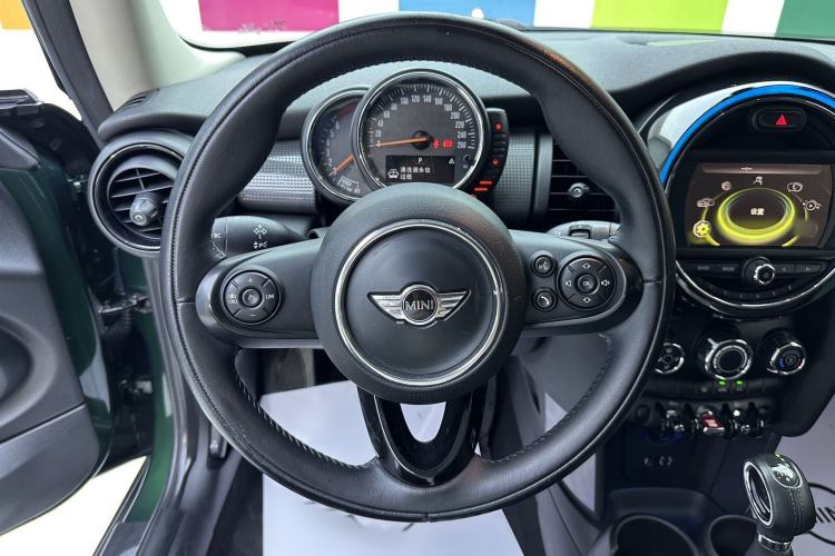 Used MINI MINI 2014 1.5T COOPER Fun