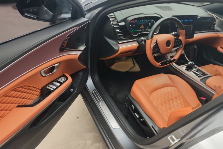 Used BYD Han 2022 DM-i 121KM Luxury Model
