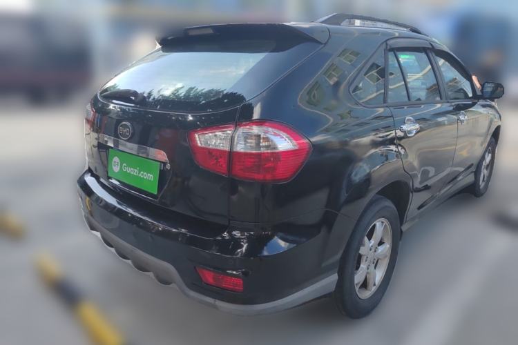 Used BYD S6 2012 2.0L Manual Luxury Version
