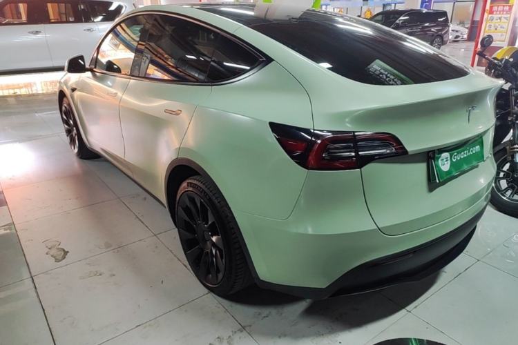 Used Tesla Model Y 2022 Long-Range All-Wheel-Drive Version
