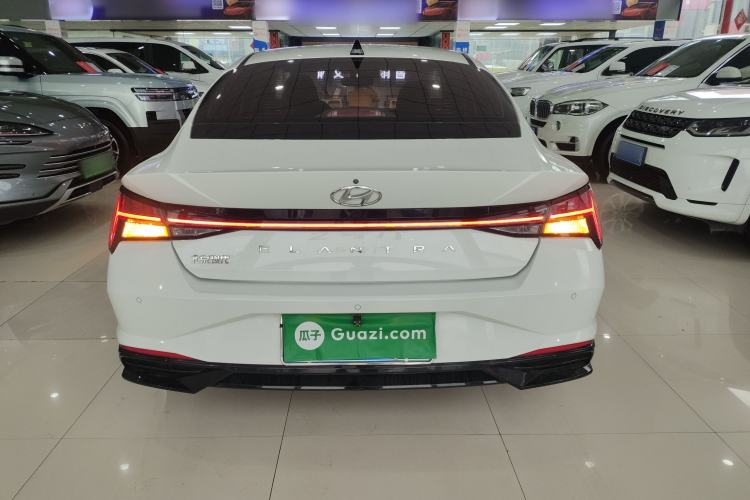 Used Hyundai Elantra 2021 1.5L CVT LUX Prestige Edition