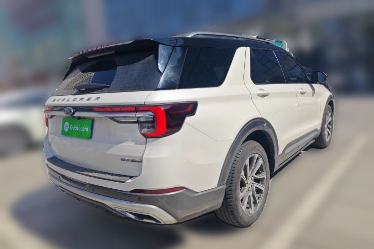 Used Ford Explorer 2023 EcoBoost 285 Four-Wheel Drive Stylish Plus Version 7 Seats
