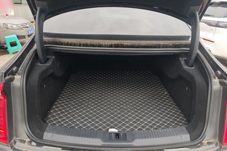 Used Hongqi H9 2022 2.0T Smart Connect Flagship Edition Trunk