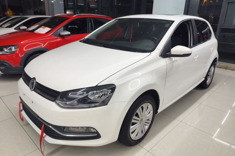 Used Volkswagen Polo 2016 1.6L Automatic Comfort Model