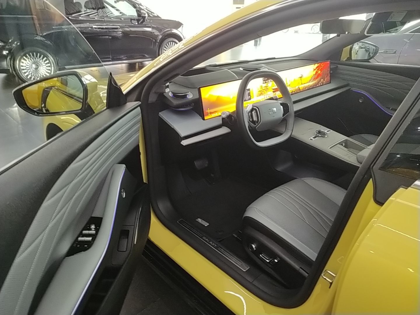 Geely Galaxy E8 2024 665 km Range Rear-Drive Starship Long-Range Version — снимка 18