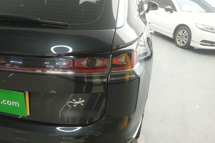 Used Volkswagen Tayron 2024 300TSI Two-Wheel-Drive Luxury Plus Advanced Version Right Rear Taillight