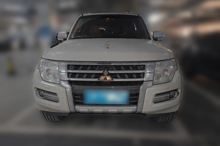 Used Mitsubishi Pajero 