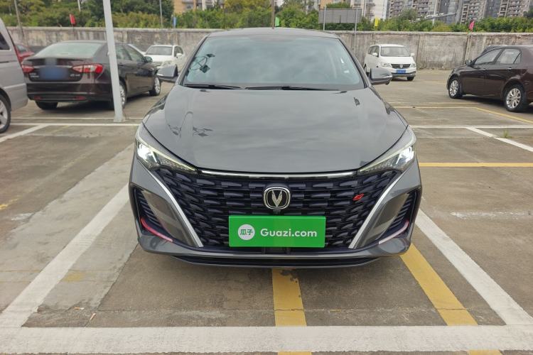 Used CHANGAN Eado 2022 PLUS Blue Whale NE 1.4T GDI DCT Flagship Edition Front