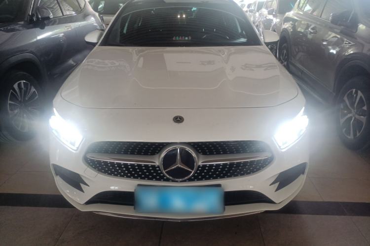 Used Mercedes-Benz A-Class 2020 Restyled A 200 L Sport Sedan Fashion Version Front