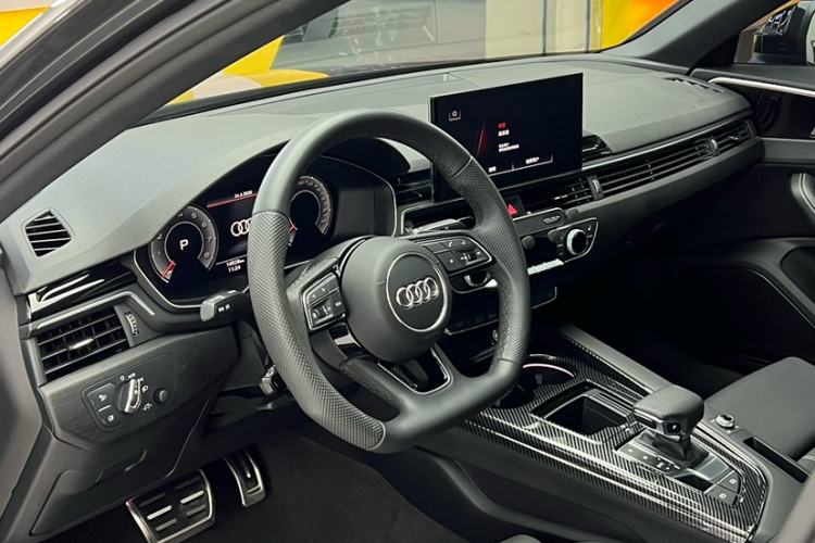 Used Audi A4L 2024 40 TFSI Luxury Dynamic Edition
