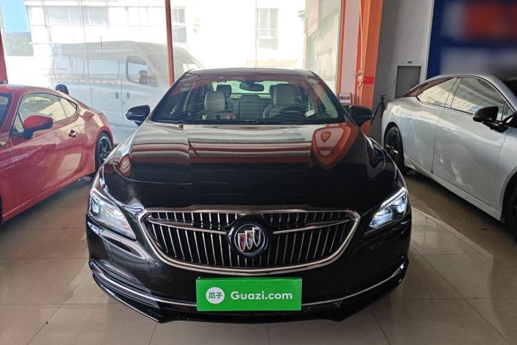 Used Buick LaCrosse 2018 30H Elite Edition