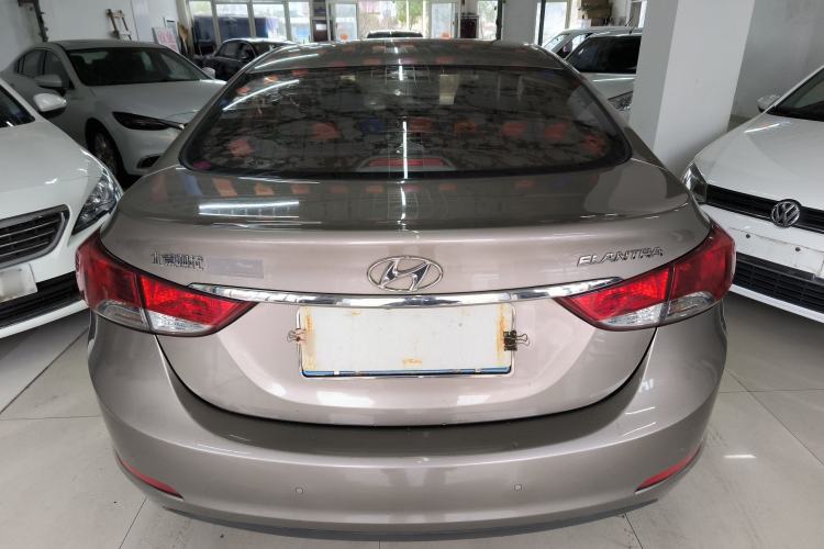Used Hyundai Elantra (5th Generation / Langdong) 2015 1.6L Automatic Leading Model