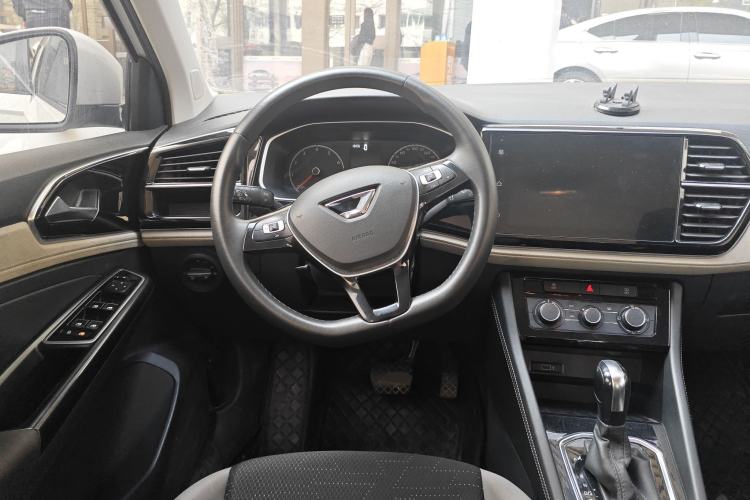 Used Jetta VS5 2022 280TSI Automatic Trend Edition Steering Wheel