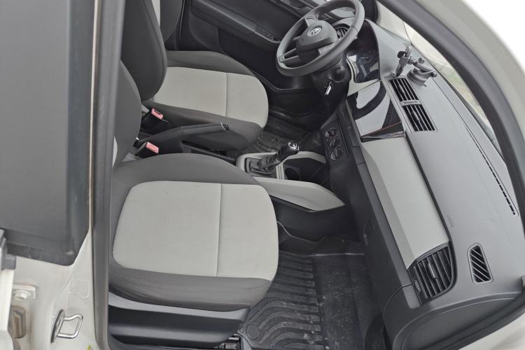 Used Skoda Fabia 2015 1.4L Automatic Front-Drive Model