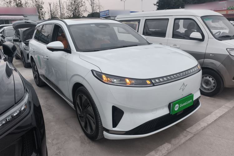 Used Dongfeng eπ eπ008 2025 210 Ultra Range-Extended Version 5 Seats