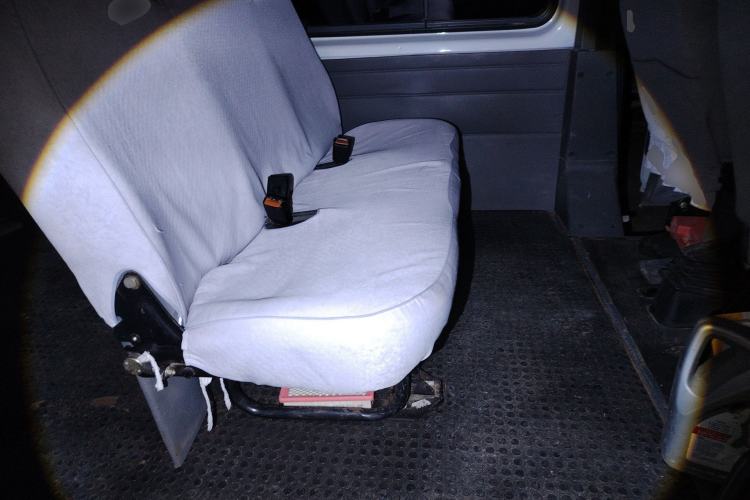 Used Ford Classic Transit 2013 2.8T Diesel Logistics Model with Short Wheelbase and Mid-Roof JX493ZLQ4