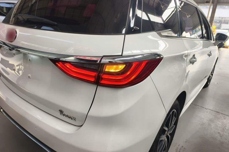 Used BYD Song MAX 2017 1.5T Automatic Smart Connect Elite 7-Seater