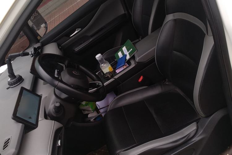 Used Hycan Z03 2022 510 km Range Trendy Cool Version 135 kW 63.98 kWh Left Front Seat