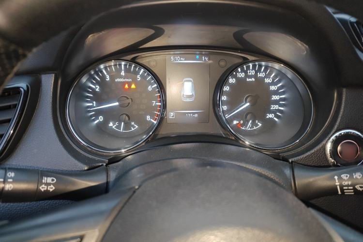 Used Nissan X-Trail 2017 2.5L CVT Leading Edition 4WD