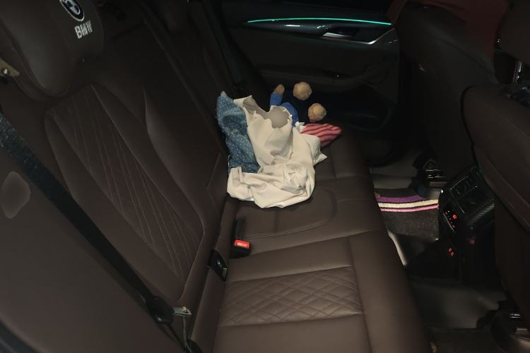 Used BMW X3 2022 Second Facelift xDrive30i Luxury Edition M Night Sky Package Left Rear Seat