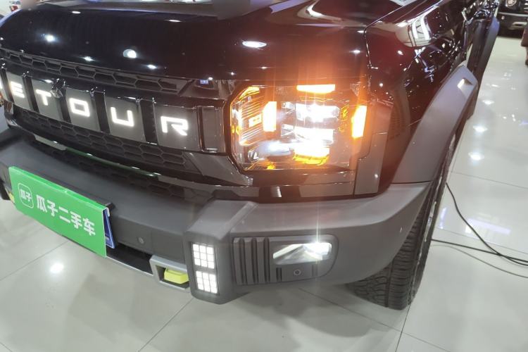 Used JETOUR Traveler 2023 2.0T All-Wheel Drive Conquer PRO