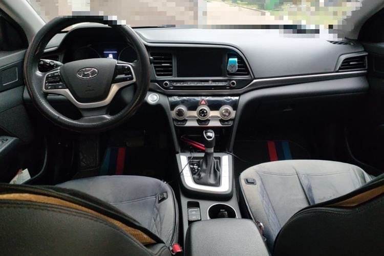 Used Hyundai Elantra (6th Generation / Lingdong) 2019 1.5L CVT Smart & Luxurious Trim
