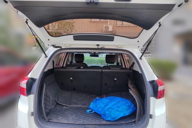 Used Hyundai ix25 2015 1.6L Automatic Two-Wheel Drive Smart GLS Trim Trunk